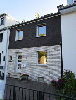 schönes grosszügiges Reihenmittelhaus in Oberhausen-Klosterhardt - Oberhausen