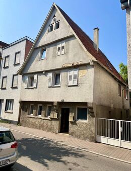 PROVISIONSFREI! - 3-Familienhaus im Herzen v. Lauffen! -Ausbau & Wertsteigerungspotenzial vorhanden! - Lauffen (Neckar)