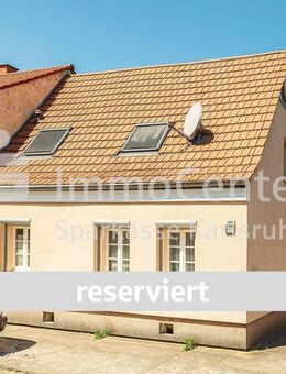 Sanierungsobjekt mit Potenzial: DHH & genehmigter Bauplatz in Oberhausen-Rheinhausen - Oberhausen-Rheinhausen