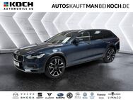 Volvo V90, CC B4 AWD Ultimate StHhzg H K, Jahr 2023 - Berlin