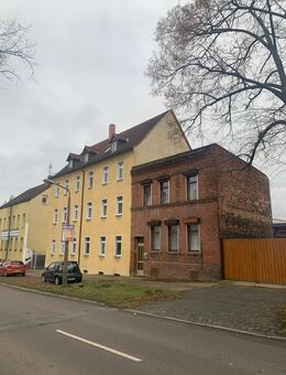 Haus in Halle mit 6 Schlafzimmern + Terrasse + Wintergarten! - Halle (Saale)