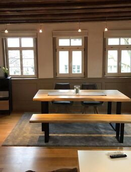 Wunderschöne, vollmöblierte 2 Zimmer Wohnung in der Mitte von Ditzingen - Ditzingen