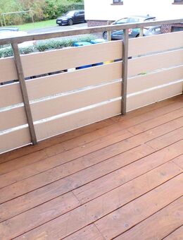 ** mit Balkon ** 3 Zimmer Erdgeschosswohnung in Werdau zu vermieten! - Werdau