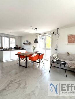 Moderne Wohnung im Hausstil mit Stellplatz und Balkon - Otterbach