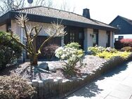 zur Kapitalanlage: Moderner Bungalow mit Einliegerwohnung in gehobener Lage - Burscheid