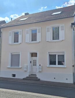 Schöne 2ZKB Eigentumswohnung mit Garten in Saarlouis-Beaumarais - Saarlouis