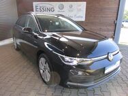 VW Golf Variant, 2.0 TDI Style, Jahr 2023 - Lastrup