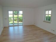 Grosse schöne Terrasse u. Garten! Einbauküche! TOP 4-Raum-Erdgeschoss (ca95,5qm) - Frankenberg (Sachsen)