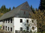 Großes Haus, Nebengebäude, Scheune und Garagen mit Potential in Alleinlage - Annaberg-Buchholz