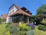 Gepflegtes Einfamilienhaus mit Garage - Weidenbach (Bayern)