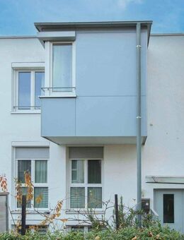 Charmantes Reiheneckhaus mit eigenem Carport - Ostfildern