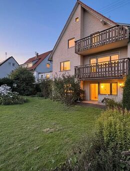 Dagersheim mit sonnigem Südhanggrundstück - Platz für Familie, Generationen oder Kapitalanleger - Böblingen