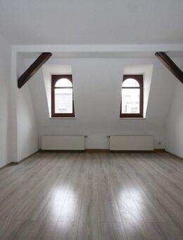 Renovierte 3 Raum Dachgeschosswohnung in der Görlitzer Südstadt! - Görlitz