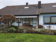 Großes Einfamilienhaus mit Dachgeschosswohnung - Essenbach