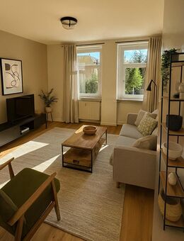 Frisch renoviert - gemütliche 2 - Zimmer Wohnung mit EBK und Balkon in Plauen - Plauen