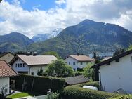 Traumhafte 3-Zimmer-Maisonette-Wohnung mit 3 Balkonen in ruhiger Lage von Grassau! - Grassau