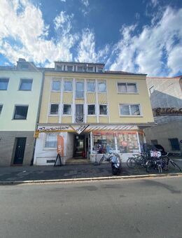 Modernisierte Zwei-Zimmer Dachgeschoss-Wohnung in der Neustadt - Bremen