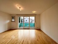 Freie 2-Zimmer-Wohnung mit Balkon und Einbauküche - Feldkirchen (Regierungsbezirk Oberbayern)