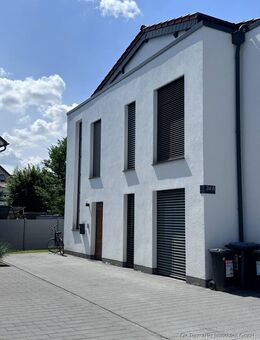 Großzügige Doppelhaushälfte in Bad Lippspringe zu mieten - Bad Lippspringe
