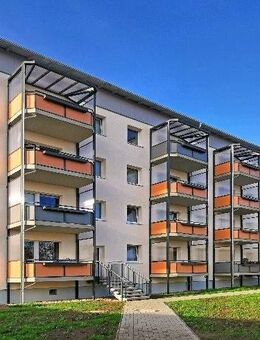 Sanierte 1-Raum-Wohnung im Erdgeschoss mit Balkon - Oschersleben (Bode)