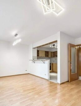 Lichtdurchflutete Traumwohnung mit Südwest-Balkon und TG-Stellplatz - München