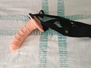 Strap On Dildo zu verkaufen - Beverungen