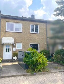 Großzügiges Reihenmittelhaus in begehrter Lage von Schleswig - Schleswig