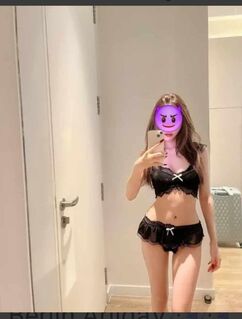 ganz NEU 🌸Jang 22 J - Top Girl aus CHINA 🌸