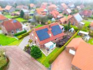 Geräumiges Einfamilienhaus mit PV-Anlage, Wärmepumpe und ebenerdiger Einliegerwohnung - Esens