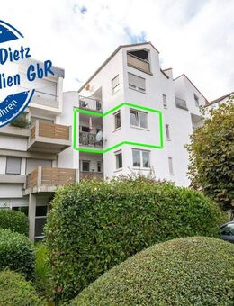 DIETZ: Gepflegte 2-Zimmer-Eigentumswohnung mit Balkon, Einbauküche, Stellplatz und Kellerraum! - Reinheim