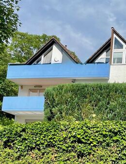 RUHIGE DACHGESCHOSSWOHNUNG MIT GRÜNEM AUSBLICK !!! - Iserlohn