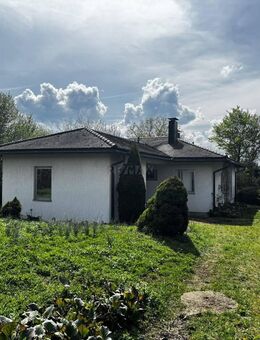 Einfamilienhaus mit riesigem Keller auf großem Grundstück in privilegierter Lage von Kirchheim - Kirchheim (Teck)