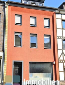 IPA- Vermietetes & sanierungsbedürftiges 4 Parteienhaus mit Ladenlokal in Düren-Zentrum zu verkaufen - Düren