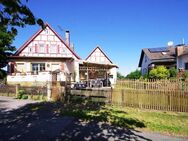 Liebevoll gestaltetes Fachwerkhaus mit schönem Garten und überdachter Terrasse - Mitwitz