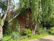 Charmantes Fehnhaus auf großem Grundstück sucht neuen Besitzer - Bunde