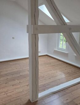 Erstbezug nach Sanierung - urige Mansardwohnung im Zentrum von Mühlhausen - Mühlhausen (Thüringen)