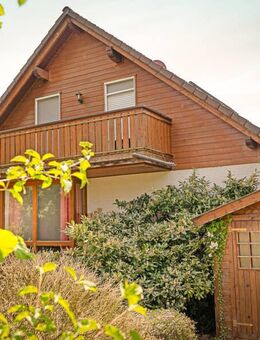 Apartes Einfamilienhaus mit herrlichem Garten - Bell