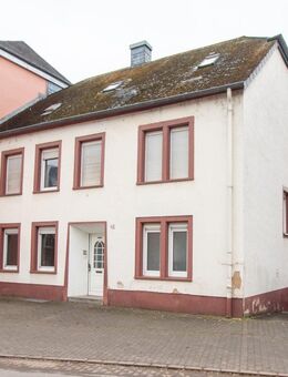 Ein- oder Mehrfamilienhaus mit potenziellem Bauland! - Trier