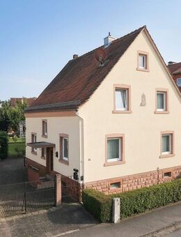 Familientraum in Großostheim: Großes Haus mit 7 Zimmern, Garage und Gartenparadies in Top-Lage - Großostheim