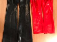 Latexhandschuhe. DWT bietet eine Wohlfühlmassage in Latexhandschuhe mit Happy End. Für Sie und Ihn. - Hamburg