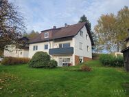 Charmantes 3-Familienhaus "Kapitalanlage oder Eigenheim" mit Traumlage am Teich - Konradsreuth