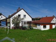 Vilshofen an der Donau schönes 1-Fam. Haus mit Garage und Loggia - Vilshofen (Donau)