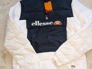 Neue Ellesse Winterjacke - Krien