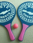 Beachball-Set aus 2 Holzschlägern mit Ball, guter Zustand, wenig gespielt in 91126