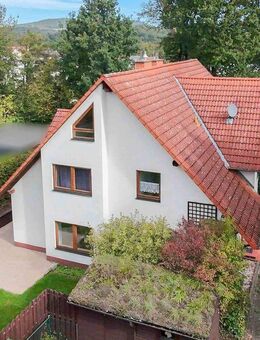 Von Terrasse bis Kamin: ein Haus zum Ankommen für Sie und Ihre Familie - Hösbach