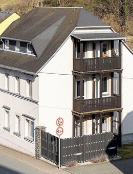 Vermietetes Mehrfamilienhaus in Lengefeld - Lengefeld Zentrum