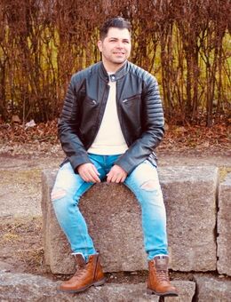 Er Sucht ihn für eine Beziehung - Tübingen