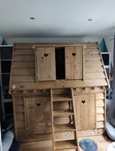 Etagenbett Massivholz Haus 🏡 in 40723