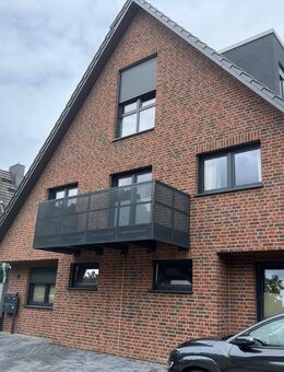 Modernes Wohnhaus mit 4 Whg. nähe Herold Center - Norderstedt