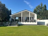 Exklusiver Design-Bungalow, großer Garten, Grünblick, Sauna & Fitnessraum, 17?Min. bis Düsseldorf, - Neuss